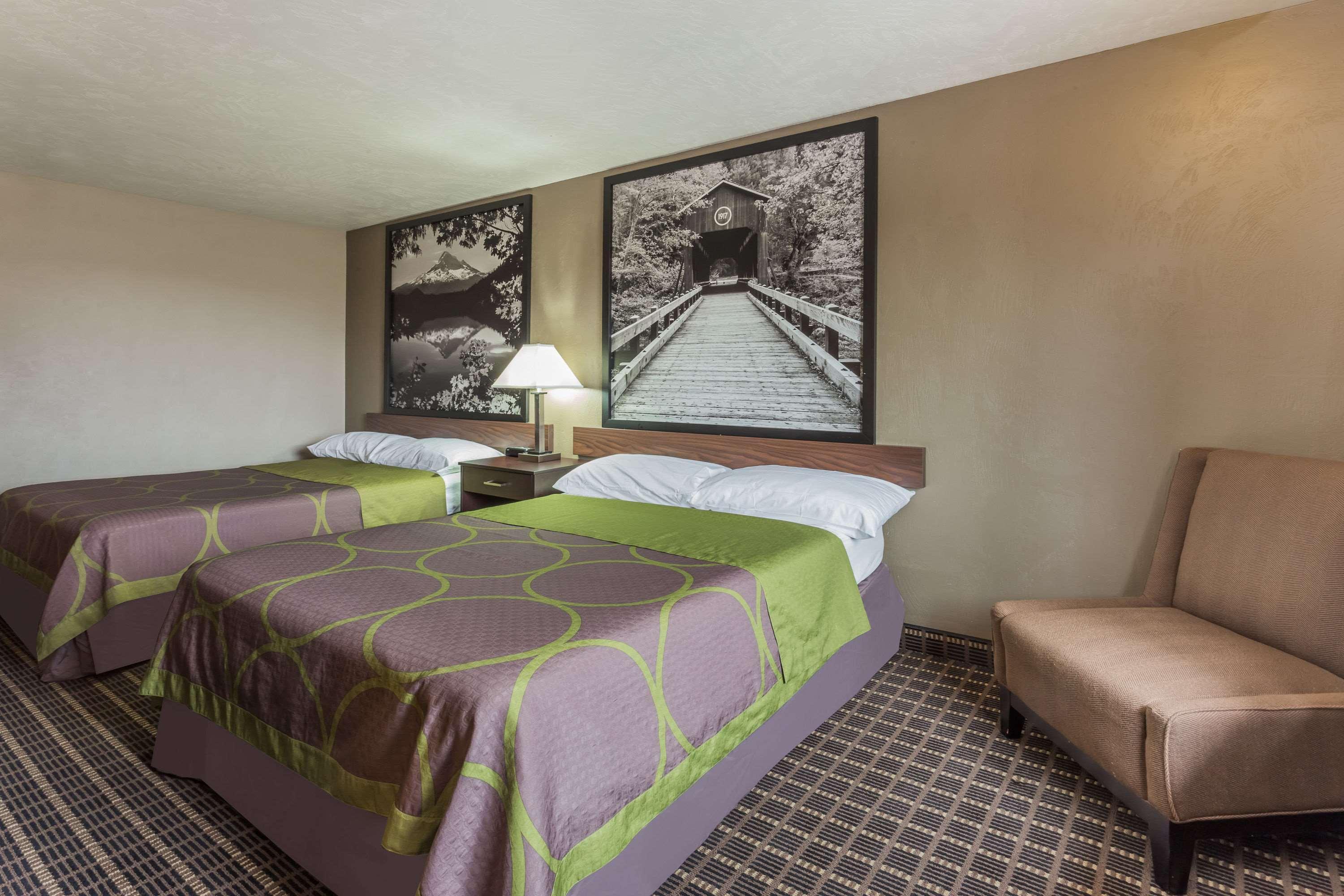 Super 8 By Wyndham Corvallis Exteriér fotografie